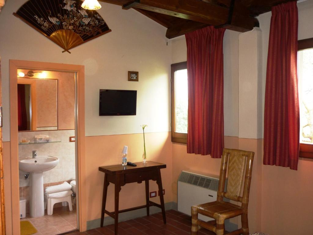 B&B Casale Ginette Incisa in Val d'Arno Room photo